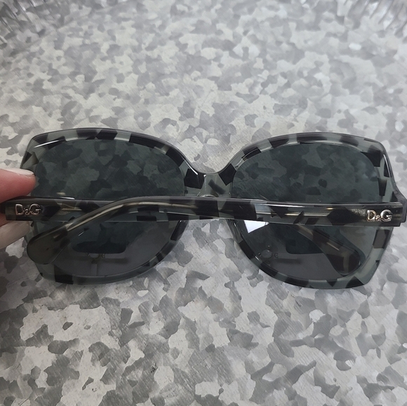 ⭐️40% Off⭐️ D&G Dolce & Gabbana Gray Camouflage Sunglasses main image 5
